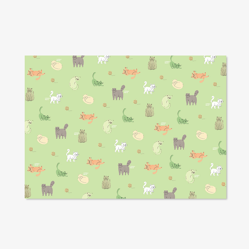 Cozy cats wrapping paper